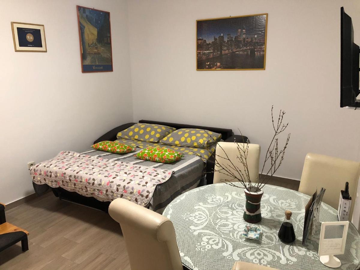 Apartment Danka Omis Exterior photo
